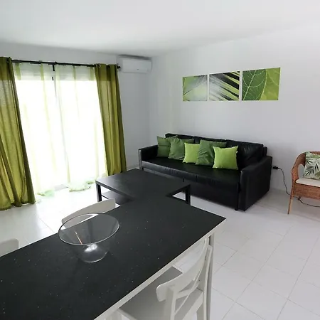 アパート Residencial Teguisol T277